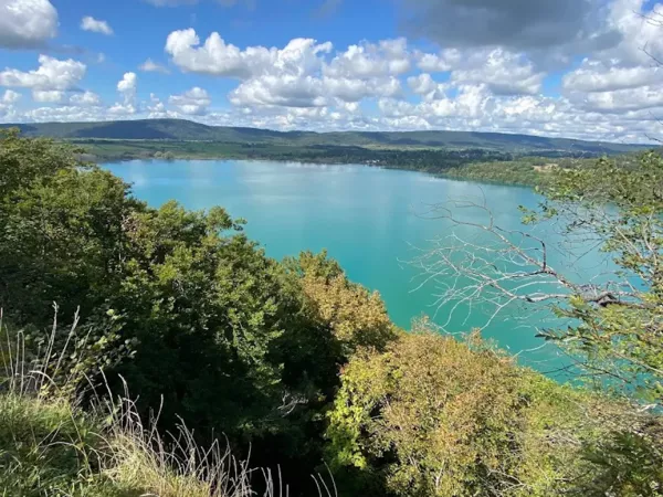Que faire autour du lac de Chalain dans le Jura ?